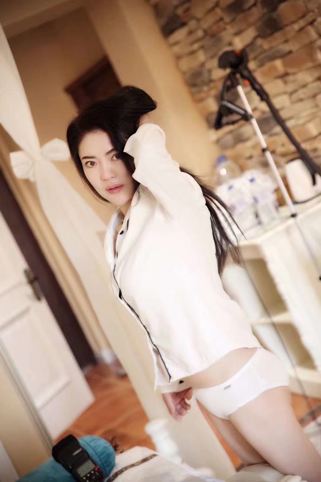 300一次会馆手法.kh.xt.指划.漫游.舔肛.探肛.翻滚式舔肛.四面八方.甩八字.海捞